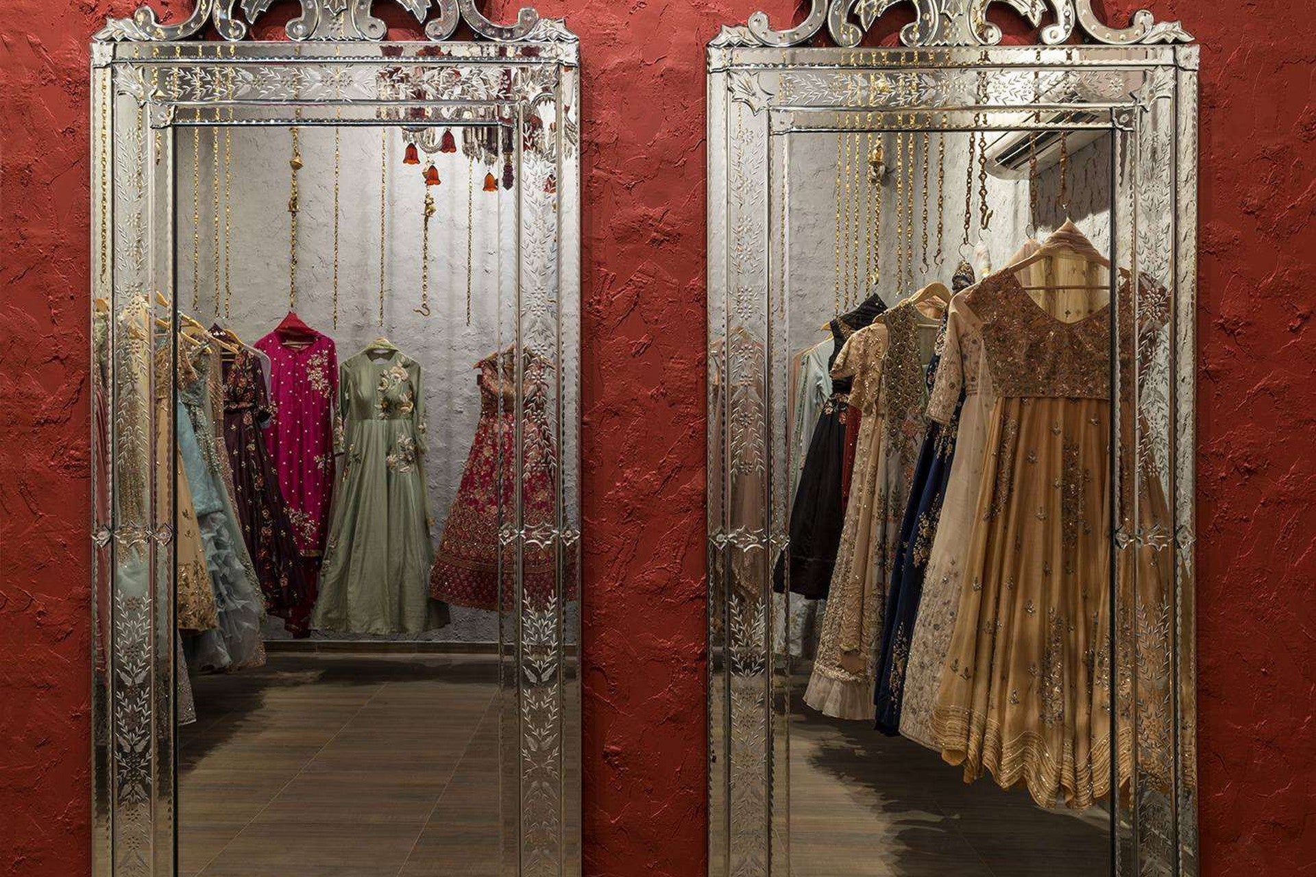 Amiraah store
